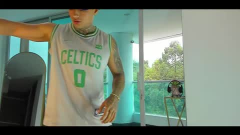 Snapshot of dominiofit chatting on 02.25.26 Only fans Ronnie col---InstaRonniecolleman online show from 02.25.26