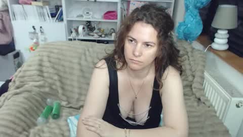 Snapshot of domsublady chatting on 04.08.26 Mistress online show from 04.08.26