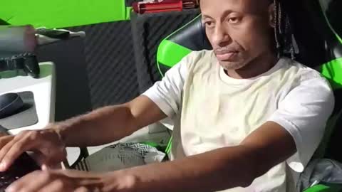 dondiego5511 online show from 04.19.26