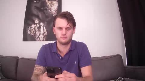 Snapshot of donn053 chatting on 10.01.25 Papi online show from 10.01.25