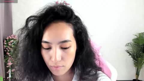 Aura online show from 10.27.25