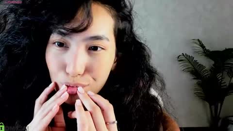 Aura online show from 11.19.25