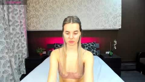 Donna On GMT2 Mon-Fri 3-9 AM online show from 01.21.25