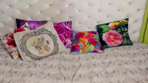 DonnaGriffin online show from 11.05.25