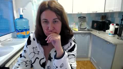 Tatiana 43 curvy sexy body and Joanna redhead 39 years online show from 12.11.24