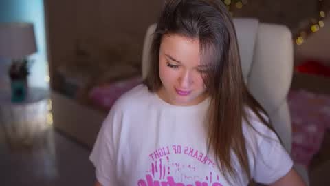 Snapshot of donnalust chatting on 02.23.26 DONNA online show from 02.23.26