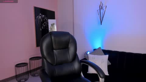  Donna Stonne  online show from 01.13.25