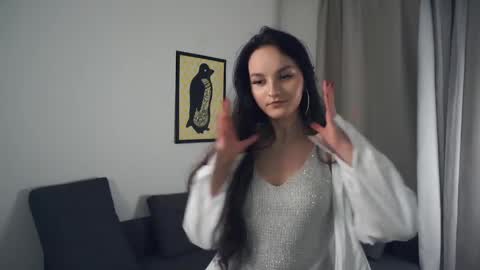 Victoria online show from 03.29.26