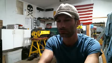 Snapshot of donniestone chatting on 02.04.25 donniestone online show from 02.04.25