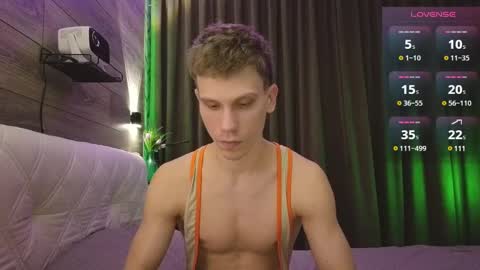 Snapshot of donnikon chatting on 02.09.25 Nikon online show from 02.09.25