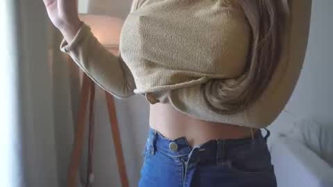 Donatella online show from 10.29.25