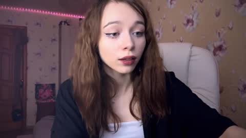 Nicole online show from 02.20.25