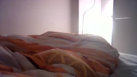 Snapshot of dony83mv chatting on 12.24.24 dony83mv online show from 12.24.24