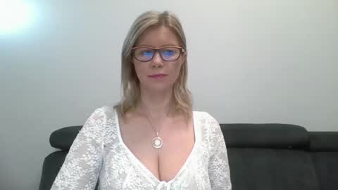 DoreenSexy online show from 01.06.26