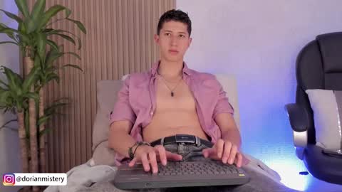 dorian_mystery online show from 10.03.25