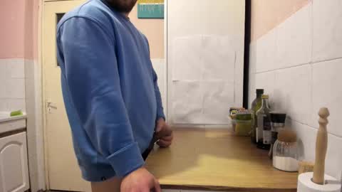 menu  below online show from 03.05.25