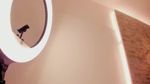  DOROTHY online show from 02.20.25