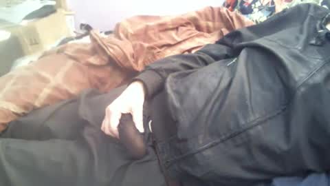 Hello  welcome to Slutsville  I am the Naked Chef  really  but you may call me Peter online show from 04.07.26