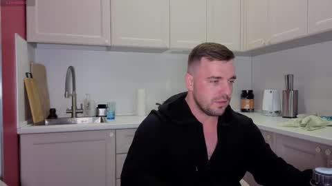 Sasha online show from 09.21.25