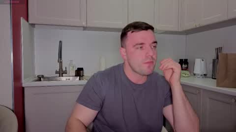 Sasha online show from 09.28.25