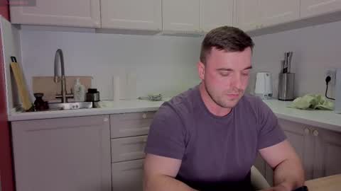 Sasha online show from 09.30.25