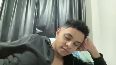 Snapshot of dotadinha chatting on 02.28.26 dotadinha online show from 02.28.26