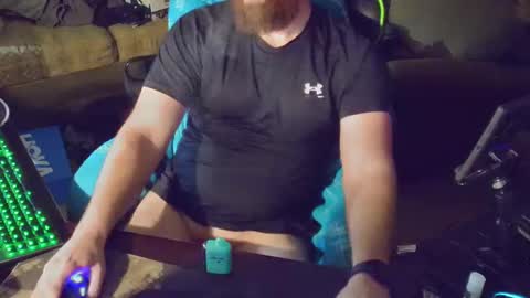 DotYourEyezez  online show from 12.21.24