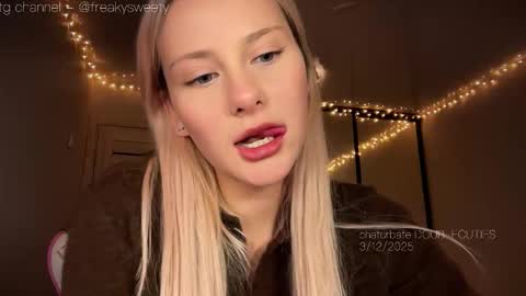 Snapshot of doublecuties chatting on 12.03.25 Lana Eva dont forget to give us a thumb up online show from 12.03.25