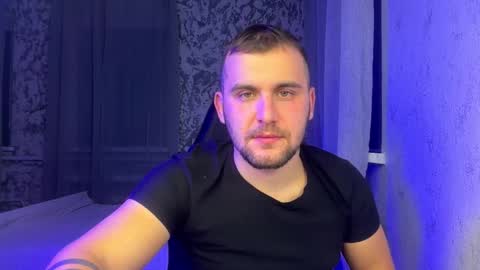 Snapshot of douglas_666 chatting on 12.03.25 douglas_666 online show from 12.03.25