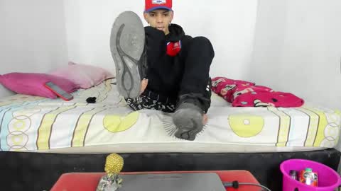 douglas_gallegos online show from 12.12.24