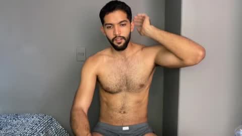 Snapshot of douglasskingjr chatting on 02.27.25 douglasskingjr online show from 02.27.25