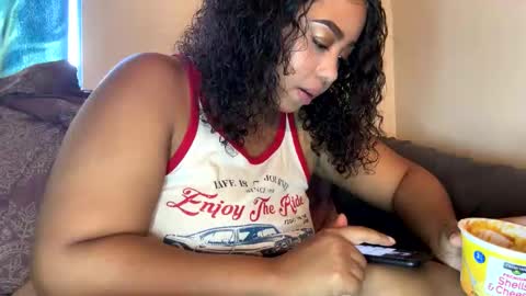 dove_love22 online show from 10.26.25