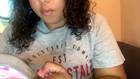 dove_love22 online show from 11.04.25