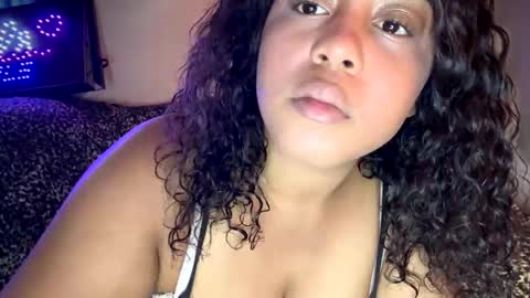 dove_love22 online show from 11.14.25