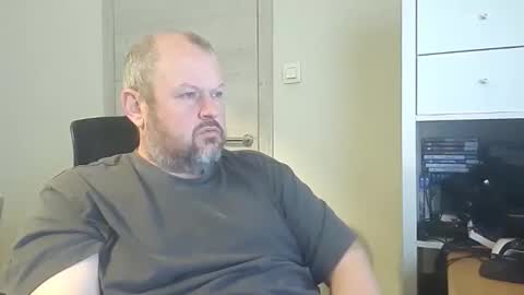 Danny online show from 11.21.25