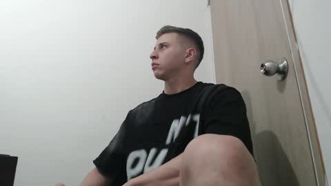 draco_boy2000 online show from 10.27.25