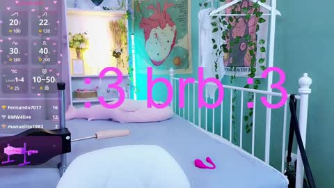 Snapshot of draculaura_ chatting on 01.19.25 Draculaura online show from 01.19.25