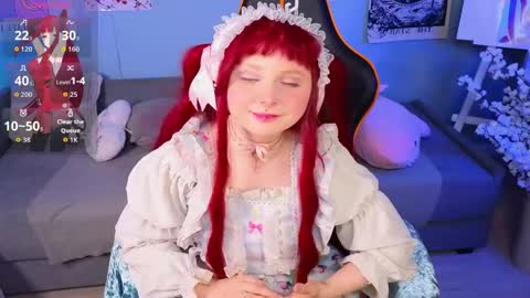 Snapshot of draculaura_ chatting on 04.11.26 Draculaura online show from 04.11.26