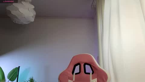 Lisbeth Salander online show from 11.24.25