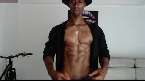 Drake 23 online show from 10.13.25