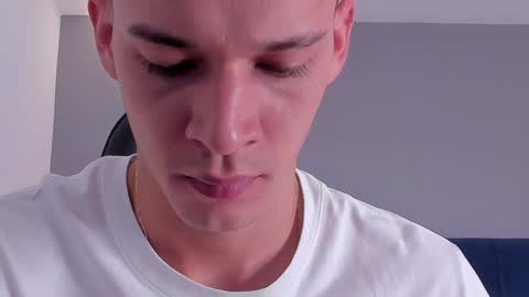 Snapshot of drake_carter1 chatting on 01.28.25 drake_carter1 online show from 01.28.25