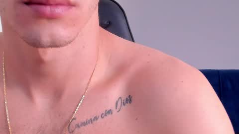 Snapshot of drake_carter1 chatting on 02.08.25 drake_carter1 online show from 02.08.25