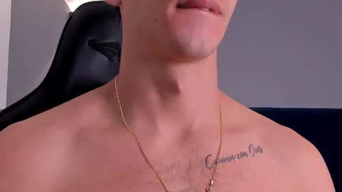 Snapshot of drake_carter1 chatting on 02.09.25 drake_carter1 online show from 02.09.25