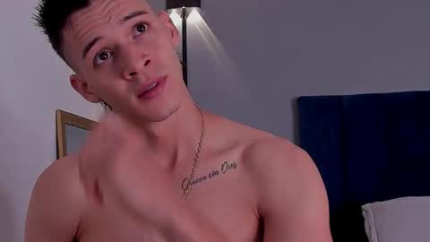 Snapshot of drake_carter1 chatting on 01.12.26 drake_carter1 online show from 01.12.26