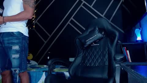 Drake online show from 10.05.25