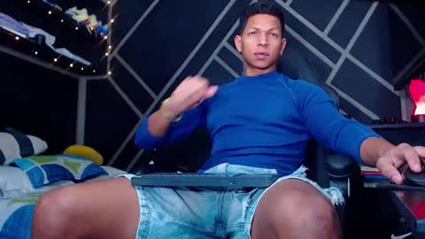 Drake online show from 11.16.25