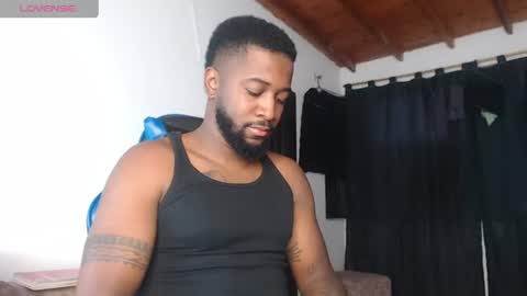 Snapshot of drake_nassir4 chatting on 06.19.26 ---Drake--- online show from 06.19.26