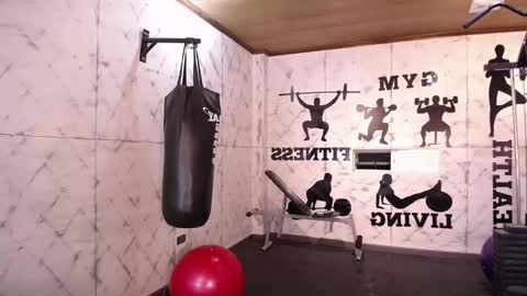 Drake Neuman online show from 02.08.25