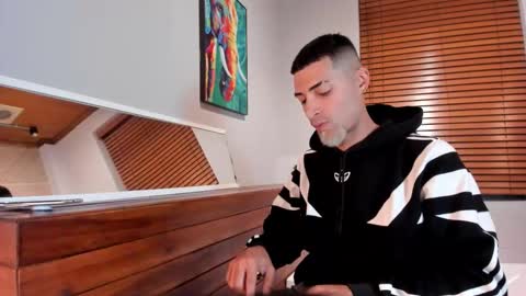 Drake Neuman online show from 10.12.25