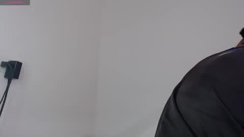 drako_monstercock online show from 10.18.25